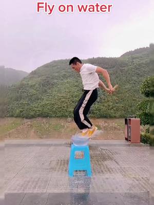 A post by @kongfulife on TikTok caption: Kungfu flying on water#kungfu #shaolinkungfu👊 #fyp #respect