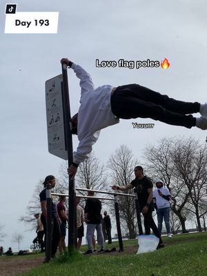 A post by @janoirl on TikTok caption: First outdoor meet was siiick and insanely motivating!! Can’t wait to train some more😤 #calisthenics