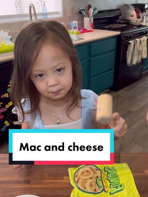 A post by @cookingwithkinsley on TikTok caption: Bizzshup!! 🧐 #insantpot #macandcheese #kidapproved #boom