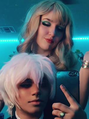 A post by @shincos_ on TikTok caption: savior’s here ;) @Sami ✨ #saeranchoi #saeran #rika #rikakim #mysticmessenger #mysme #minteye #mysmecosplay #mysticmessengercosplay