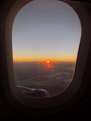 A post by @smerelyn on TikTok caption: Got the chance to catch this sunset coming back from Colombia♥️