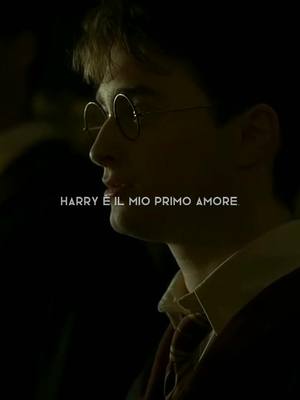 A post by @la.scopa.di.harry on TikTok caption: LUI È IL MIO PRIMO AMORE<3 #harrypotterhead #pottertiktok #potter #pottertok #harrypotteredit #harrypottertok #lascopadiharry #potterhead #potterheads #hptiktok #hptok #harrypottertiktok #harrypotter