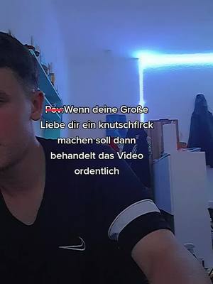 A post by @maxsotv3 on TikTok caption: Also behandel das Video ordentlich !!#fyp #fy #maxsotv4 #fypm #Love #zitat #sprüche💔