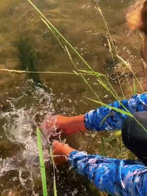 A post by @rowanbefishin on TikTok caption: The shirt is from @urbanfloridafishing! Very lightweight and durable and it keeps the sun off me👍#fishing #fyp #bassfishing