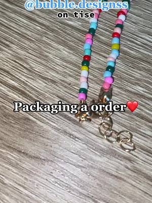 A post by @bubble.designss on TikTok caption: Packeging a order❤️ You can order at my tise @bubble.designss or trough my tiktok☺️ #xyzbca #foryoupage #foryou