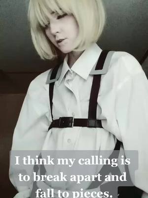 A post by @cosplayer_account_ on TikTok caption: #armin #arminarlertcosplay #armincosplay #arminarlert #shingekinokyojin  #shingekinokyojincosplay #aot #attackontitan #attackontitancosplay