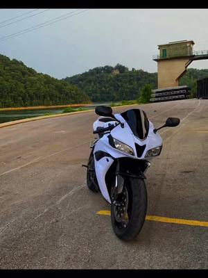 A post by @thatmotolife on TikTok caption: Itll be back soon 😮‍💨 #honda #cbr600rr #slow #streetbike