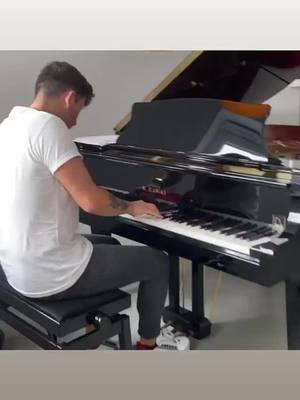 A post by @eyvhannswiderski on TikTok caption: #song #music #piano