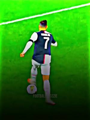 A post by @ftbl.samhencher on TikTok caption: CR7 🤩 #foryoupage #fyp #cristianoronaldo #7 #bicyclekick #edit #capcut #alightmotion #4K #football