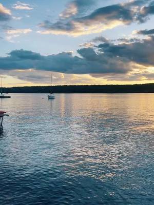 A post by @tesbelanger on TikTok caption: Maine 🤩🌲 #maine #sunset #somethingintheorange