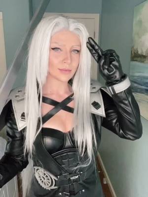 A post by @captainkaycee on TikTok caption: Oh my goodness so many of you didn’t know I cosplayed Sephiroth so hi please expect more videos in the future! #ffvii #finalfantasy7 #finalfantasy #sephiroth #onewingedangel