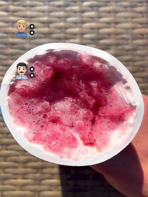 A post by @user6ekbj5fm7i on TikTok caption: Don’t make Charlies mistake! 😅 #slushycup #slushcuppie #Summer #summer2022