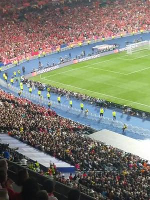 A post by @heliox_1 on TikTok caption: 💥Liverpool Vs Real Madrid 👌#championsleague #finalchampionsleague #Soccer #football #liverpoolfc #realmadrid #fans #fun #ambiance #stadium #paris #sports #foryou #pourtoi #viral #mosalah #uefa #fifa #fans