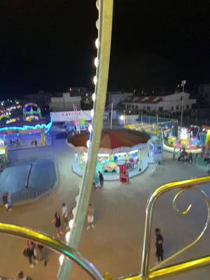 A post by @michaelmandara on TikTok caption: 🎡 #fyp #parati #viral