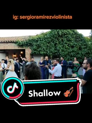 A post by @sergioramirezviolinista on TikTok caption: Pondrías esta canción en tu boda? 🎻 #shallow #violinista #violincover