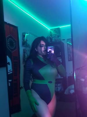 A post by @fireunderdog on TikTok caption: Shego 💚🖤 #shego #kimpossible #shegocosplay #fyp #