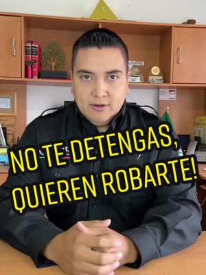 A post by @eduardotovar_cispe on TikTok caption: CUIDADO❗️Un nuevo modus operandi, ¡Rompen tu parabrisas para asaltarte! #HolaColorMaybelline #GenshinTeleport #seguridad #tipsdeseguridad #noticias #viaje #seguridad