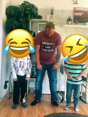 A post by @19rene19hsvfb on TikTok caption: #durchdrehen🤪 #spaß #sohn #bruder #fy #fyp #fypシ #fypシ゚viral #viral