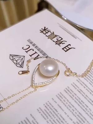 A post by @pearls.jewelry on TikTok caption: Pearl Pendant