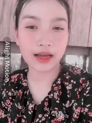 A post by @mey__465 on TikTok caption: ចង់មាន Fan ដូចគេដែរ តែធ្វើមិចបើយើងអត់ល្បីចឹងមានណាចង់ធ្វើFanយើងទេ មិនសំខាន់ តែសំខាន់គឺអត់មានFanដូចគេ😊☹️😒🥺🙂#fypシ #fyp #ស្រីពេជ្រ #អត់ល្បីដូចគេទេ😞💗