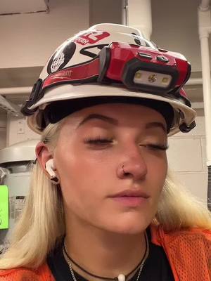 A post by @lexi.gilligan on TikTok caption: Had no one to do this with🙂 #fyp #construction #foryou #girlconstructionworker #motochick