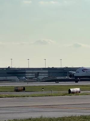 A post by @aviator1907 on TikTok caption: The beast taking off@British Airways #aviation #chicago #aviationdaily #avgeek #tiktokaviation #aviation4u #fypシ #chicagoohare #flyohare #airbus #airbuspilot #airbusa380 #britishairways