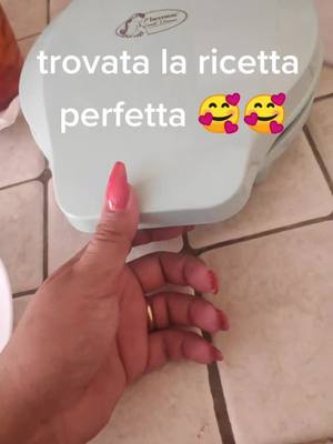 A post by @very9004 on TikTok caption: #ciambelle #ciambellezuccherate #perte #buongiorno