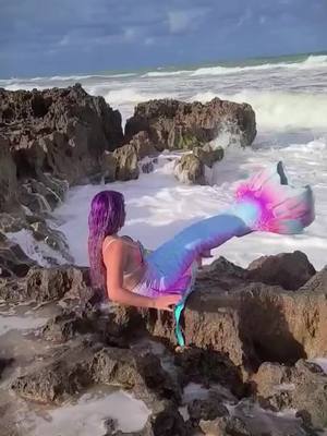 A post by @lvxingjilu on TikTok caption: It feels good to be hit by the waves 🤩🤩🤩#fyp #fypシ  #foryou #tiktok #mermaids #mermaidsighting #reallifemermaid #realmermaid #promermaid #professionalmermaid #h2ojustaddwater #newyorkmermaid #nycentertainment #nyc #ny #newyork #river #rivermermaid #hireamermaid #finfolk #finfolkproductions#finfolktail #silico