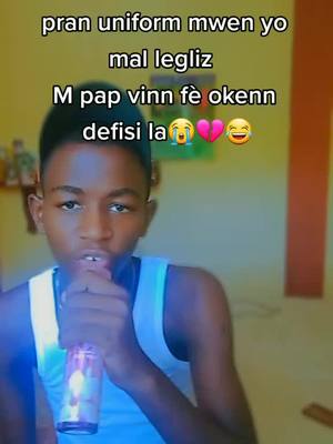 A post by @fit360body1 on TikTok caption: pa gen kk la #haitiancomedy #haitiantiktok #😂😂😂 #mr_mama_509 #views #virał #pourtoi #fypシ #ayisyentiktok🇭🇹 