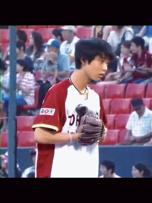 A post by @yuzulgc on TikTok caption: Yuzuru Hanyu as a baseball player #yuzuruhanyu #hanyuyuzuru #yuzuru #figureskating #sports #fyp #foryou #japanese #cute #baseball 