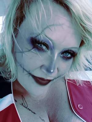 A post by @missourimommabear on TikTok caption: #blueeyes #thicktoker #thickerthanasnicker #halloweenlook 