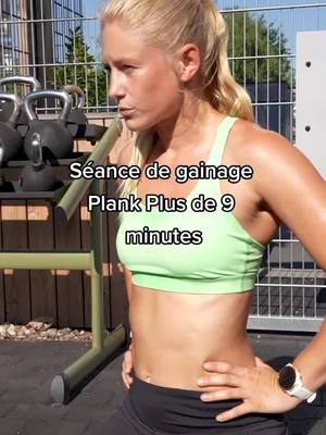 A post by @foodspring_fr on TikTok caption: Tu détestes le gainage ? Alors enregistre ce workout en 4 mouvements, spécialement créé pour renforcer ton tronc, faire piquer tes abdos et faire trembler tout ton corps. Ce workout ne dure que 8 minutes 30, mais on t’assure que tu vas adorer (ou détester) chaque minute ! Voilà la marche à suivre 👇  Ceci est un workout de 8min30, avec 4 tours. Tours 1 à 3 : ces tours durent 2 minutes. Fais chaque mouvement pendant 30 secondes, puis fait une pause de 30 secondes. Tour 4 : ce tour dure 2 minutes 30. Fais chaque mouvement pendant 30 secondes, sans pause, puis fais 1 minutes de mountain climbers. #absworkout #workout #fitness #foodspring 