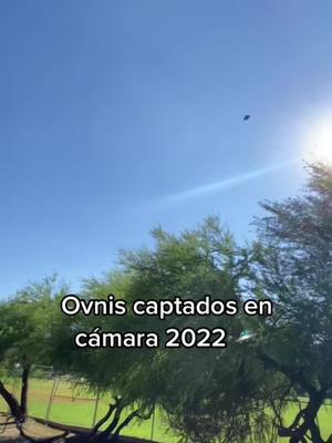 A post by @projectovni on TikTok caption: Los aliens cada vez estan mas cerca 👽 #aliens #ovnis #2022 #captadosencamara #ovni #fypシ #viral 