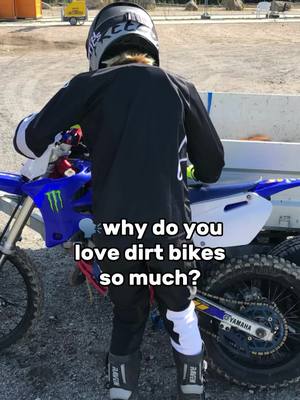 A post by @endur0_hub on TikTok caption: Why do you love dirt bikes?⚠️FAKE BODY TIKTOK⚠️#fyp #foryou #foryoupage #enduro #motocross #lovedirtbikes #yamaha #bestdirtbike #yamahaisthebest #dirtbike #fakebody #dad #dirtbikedad #ilovemydad 