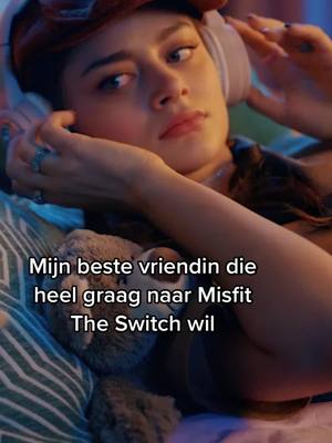 A post by @misfitdefilm on TikTok caption: Herfstvakantie = tijd voor Misfit! Tag je bestie om in de herfstvakantie een bioscoopdate te plannen 💖 #MisfitTheSwitch #bioscoop 