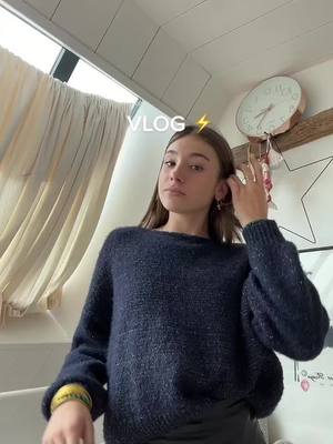 A post by @_tanaa0 on TikTok caption: #pourtoi#Vlog j’ai kiffé faire ce VLOG