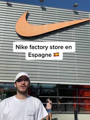 A post by @air_max_ime on TikTok caption: Nike factory store en Espagne 🇪🇸 #sneakers #promo #snkrs #best #top #nike 