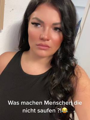 A post by @laurawoelki on TikTok caption: #foryou #foryoupage #laurawoelki 