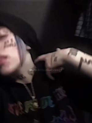 A post by @www.billieeilish.com19 on TikTok caption: happy halloween🎃 || #billieeilish #foryou #billieeilishedits #videostar #foryoupage #xyzbca #4upage #viralvideo #trending 