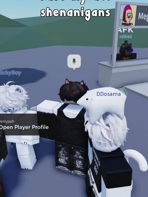 A post by @kittykiitty on TikTok caption: damn #fyp #foryou #foryourpage #foryoupage #roblox #ratemyavatar #furry 