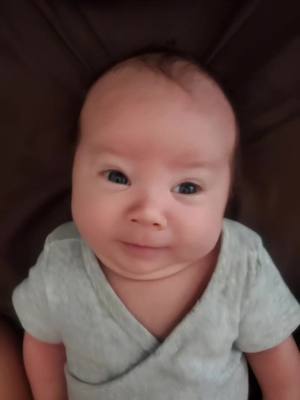 A post by @sarrinamalonson on TikTok caption: #greenscreen #haha #babyboy #funny #newborn #youbeenwhere