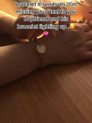 A post by @couplesbracelets on TikTok caption: Best gift ever.🎁🥰 #fyp #gift #giftideas #Love #boyfriend #anniversarygift #oaohobracelet