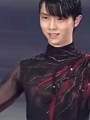 A post by @yuzuruoi on TikTok caption: He is fire playing with ice 😍 #figureskating #figureskater #yuzuruhanyu #羽生結弦 #yuzuruhanyuedit #figureskate 