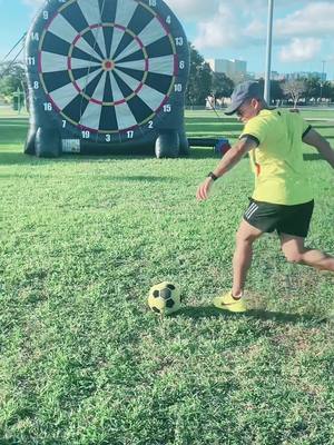 A post by @lilgabefreestyles on TikTok caption: “It pribibly tiik yii si mini triis” ask @Vicfreestyle  how many it took 😎   #futbol #darts #tekkers #Soccer #soccertiktok #foryoupage #fyp #pravc #parati  #raw 