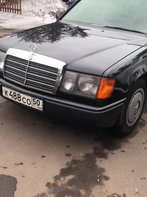 A post by @pozorishe_777 on TikTok caption: #w124#mercedes#diski#msk#bezprav