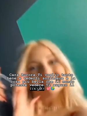 A post by @tiamo_aurii on TikTok caption: @aurora so che non è il massimo per dimostrarti quanto ti voglio bene ma farei di tutto per te..💕#neiperte #perte #viral #lamiaragionedivita🍡🐬💛 #tiamo_aurii 