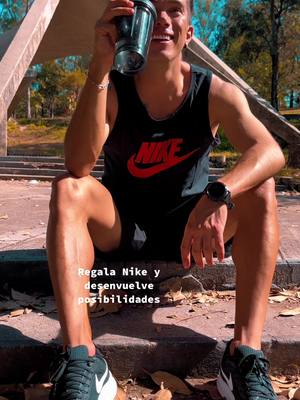 A post by @jorgemarmor on TikTok caption: Los mejores regalos te mueven ¿Qué puedes hacer tú con un regalo Nike? Desenvuelve posibilidades #GiftNike #TeamNike  #ComeDanceWithMe 