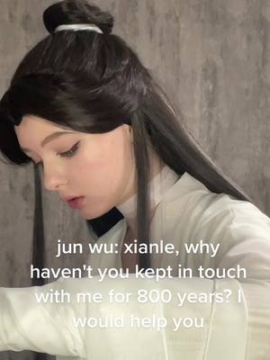 A post by @rriyacospll on TikTok caption: hiii #xielian #xieliancosplay #tianguancifu #tianguancifucosplay #tgcf #xianle #tgcfcosplay #junwu 