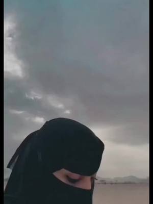 A post by @mloookaa on TikTok caption: اليوم صرنا نلتقي مثل الاغراب 🇸🇦ادعس لايك وأنتظر المفاجأة 😉😂💖✋✌️#ومسائكم_روقان😊✋🏻 #اكسبلورexplore #اكسبلوووور_نكشة #infinity #سجل_دخولي 