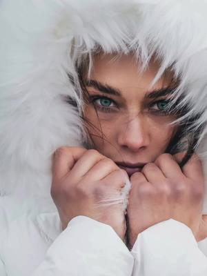 A post by @alexandraehernandez on TikTok caption: WINTER IS COMING ❄️🤍                                  #winter#winterishere#norway#cold#snow#norge#vinter#cold#selfie#face 